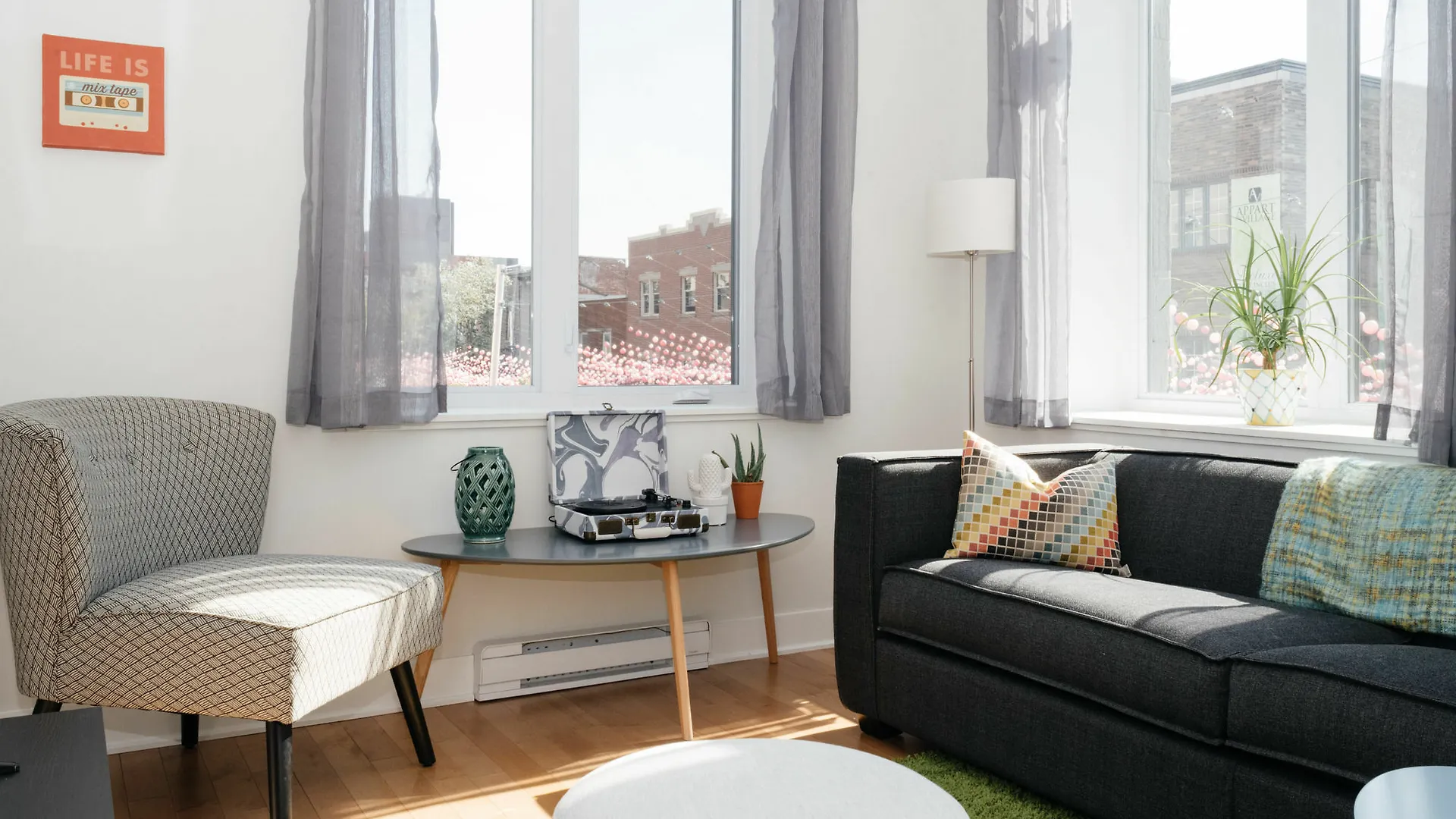 شقة Modern 2Br In The Village By Sonder مونتريال كندا