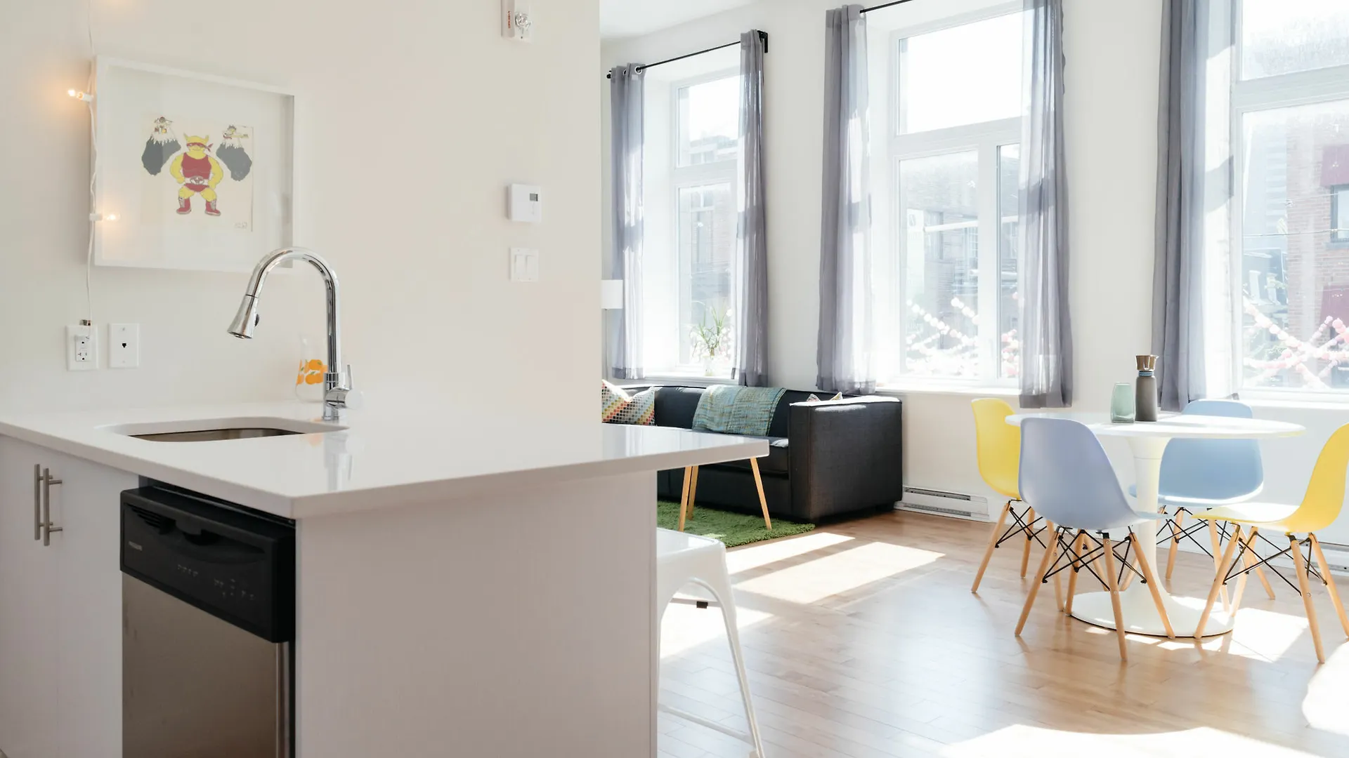 Modern 2Br In The Village By Sonder 몬트리올 0*,  캐나다
